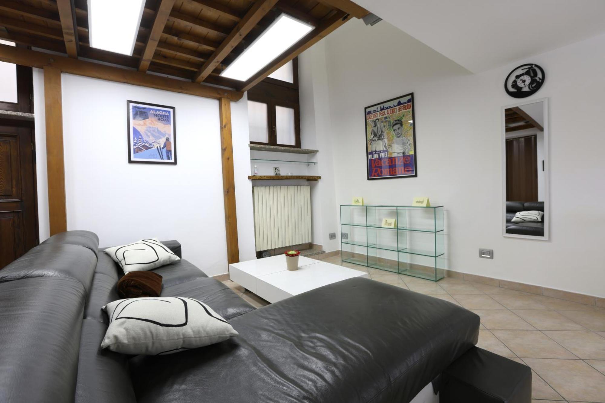 Loft Piazza Cavour Vercelli Exterior foto